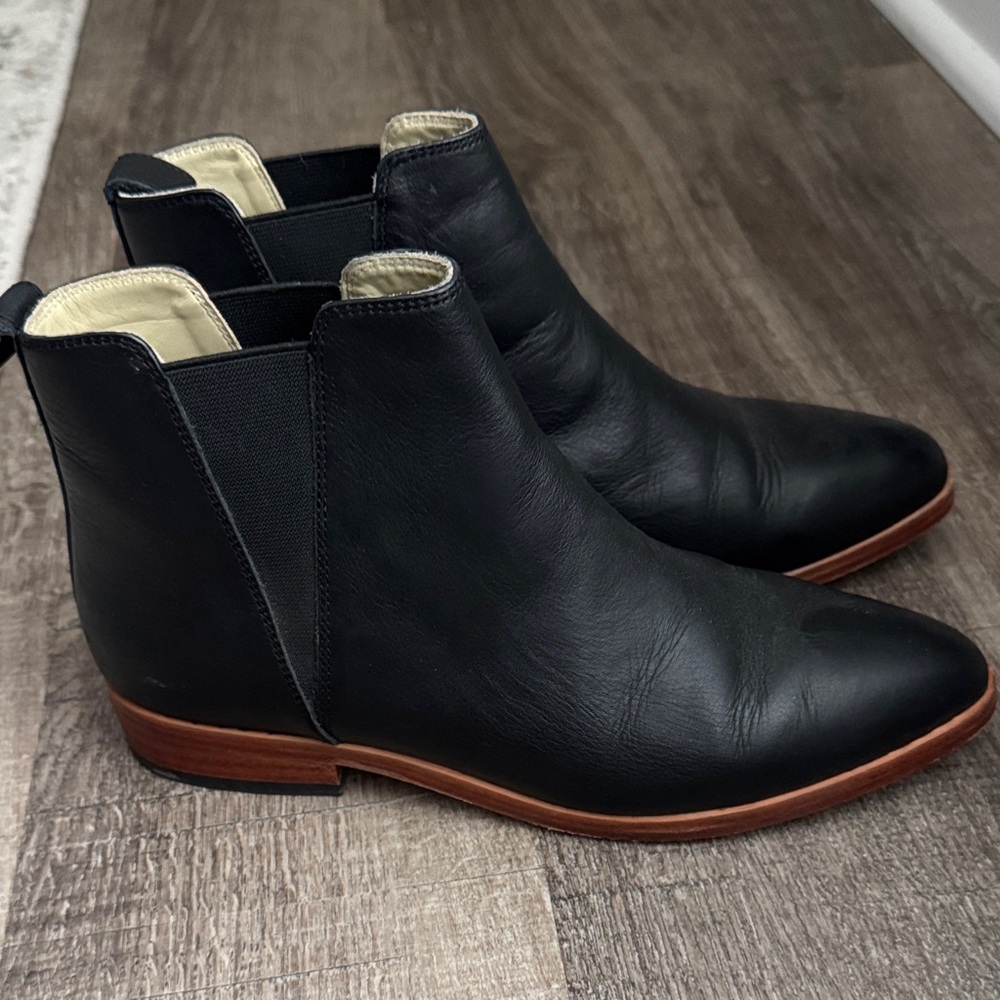 Nisolo Eva Everyday Chelsea Boot